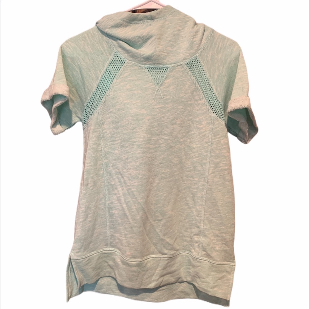 Ideology top with mesh and hood